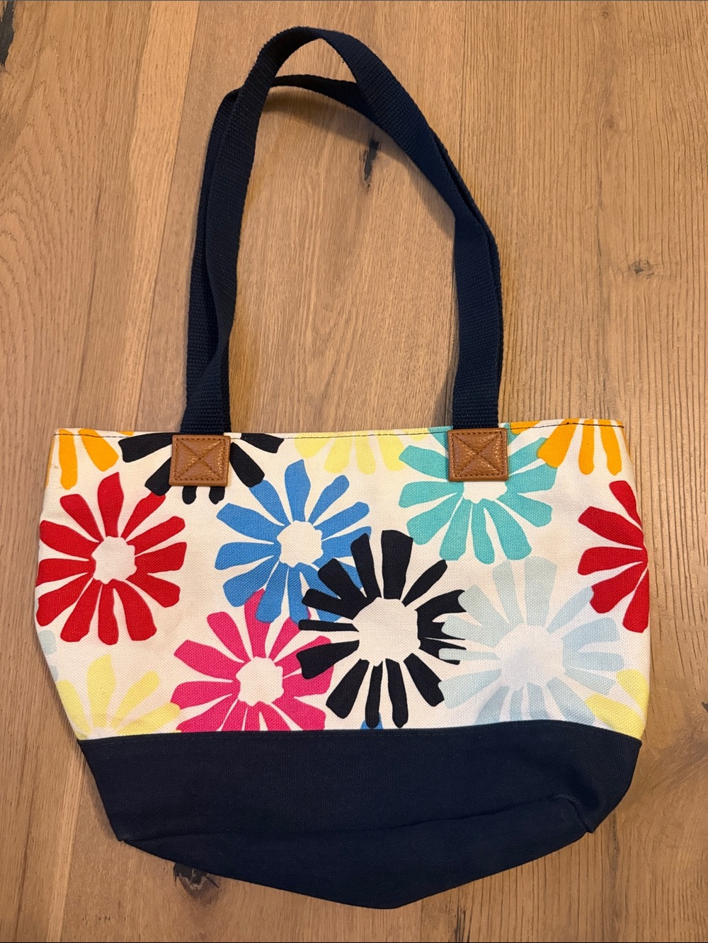 Thirty One Canvas Floral Print Tote Bag in Multi-Color
